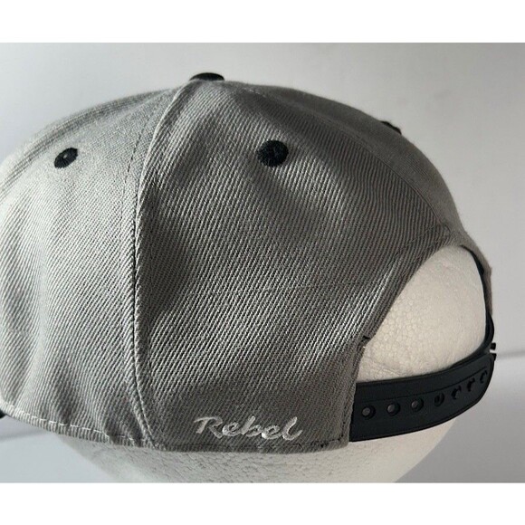 Rebel Fishing Lures Gray  Satin Lined SnapBack Hat  w/black suede Bill - Picture 3 of 6